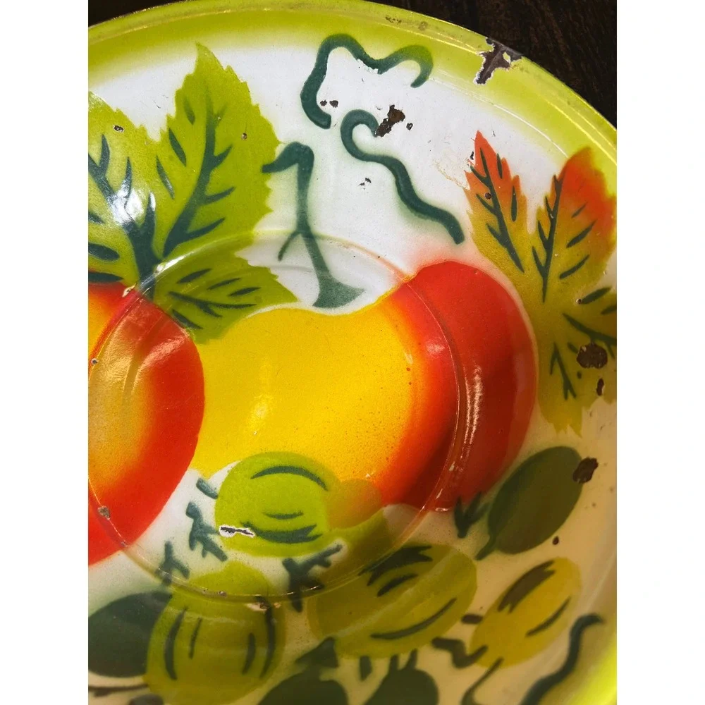 VTG Mid Century Enamel Bowl Fruit Apples Leaves Design Yellow Green Red Rustic